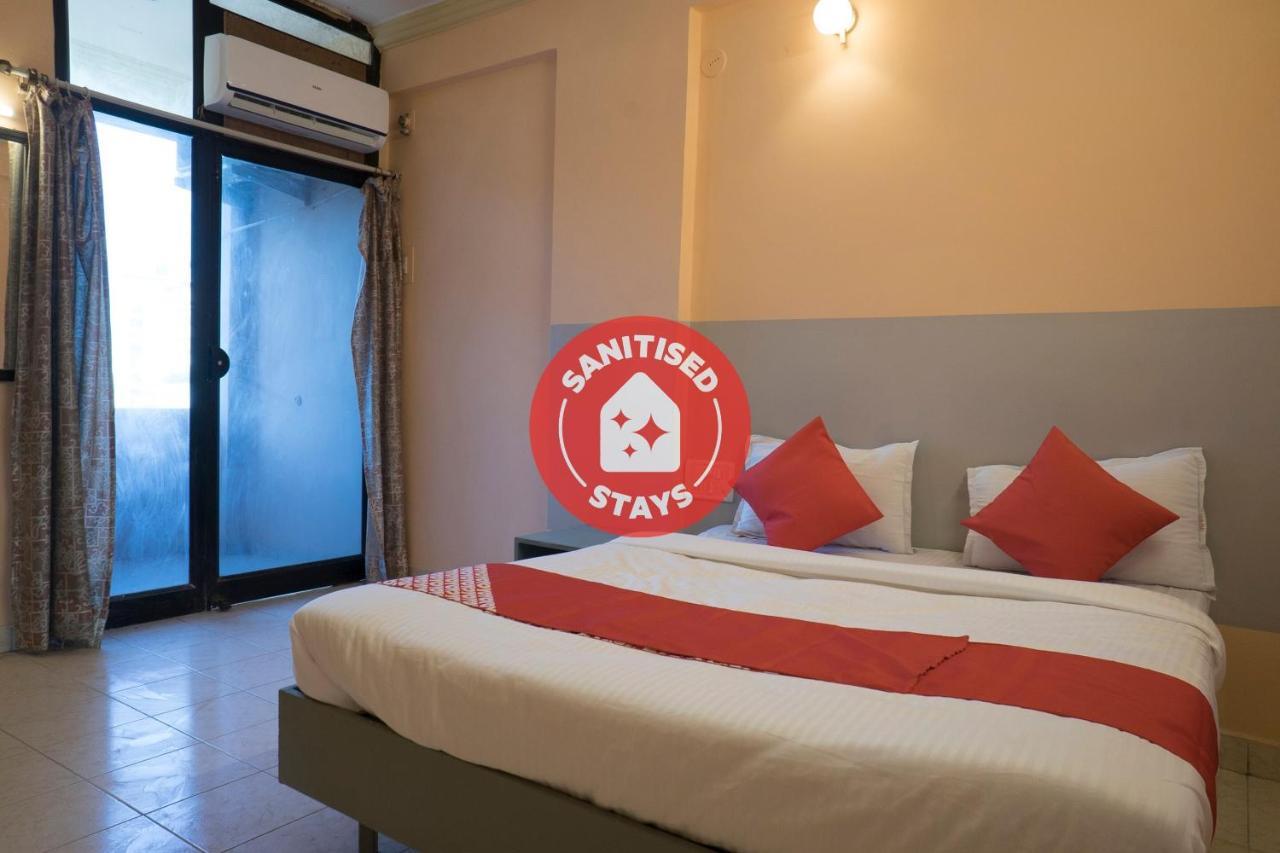 Oyo Flagship 37830 Hotel Aakar International Сатара Экстерьер фото