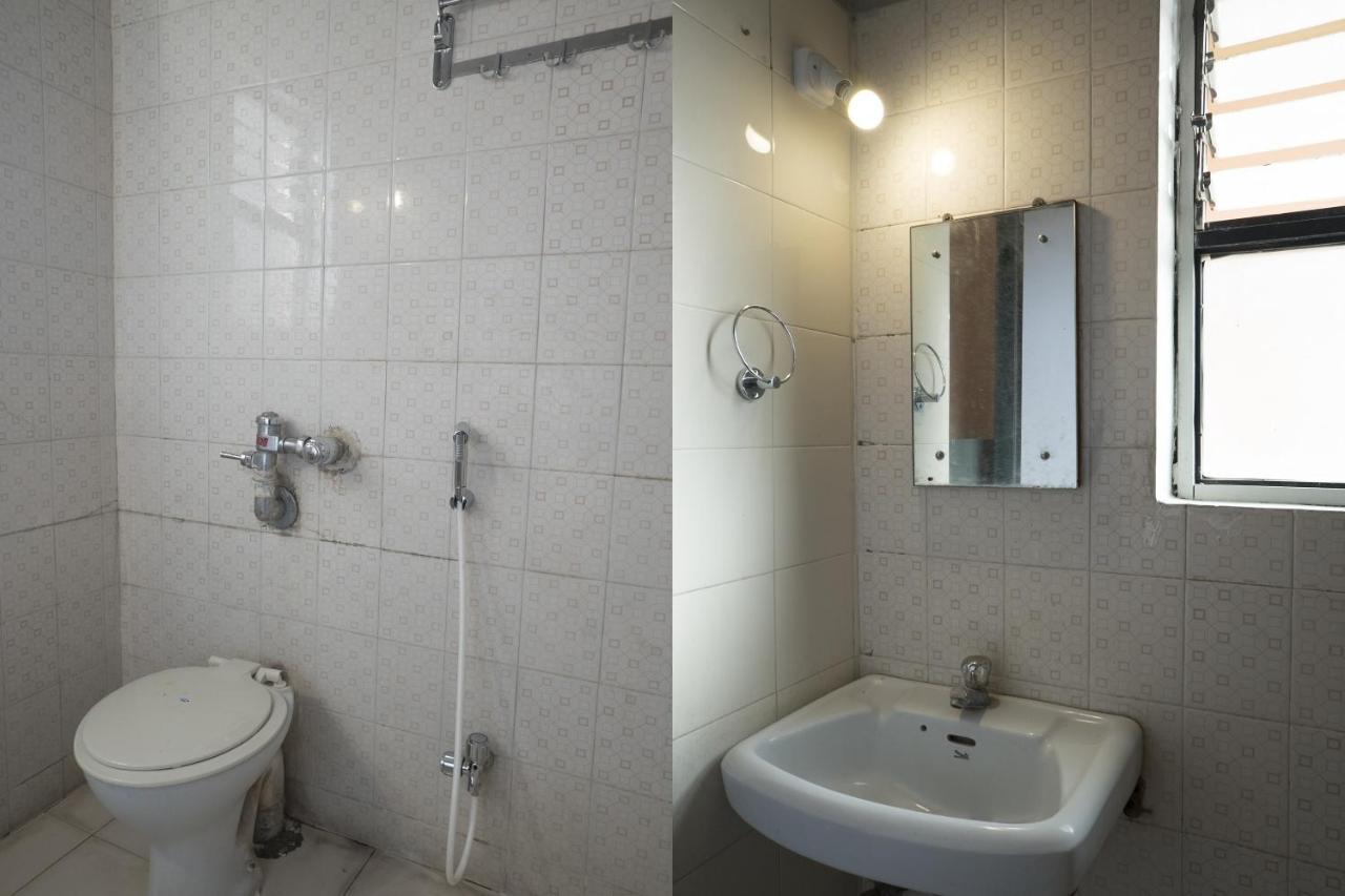 Oyo Flagship 37830 Hotel Aakar International Сатара Экстерьер фото